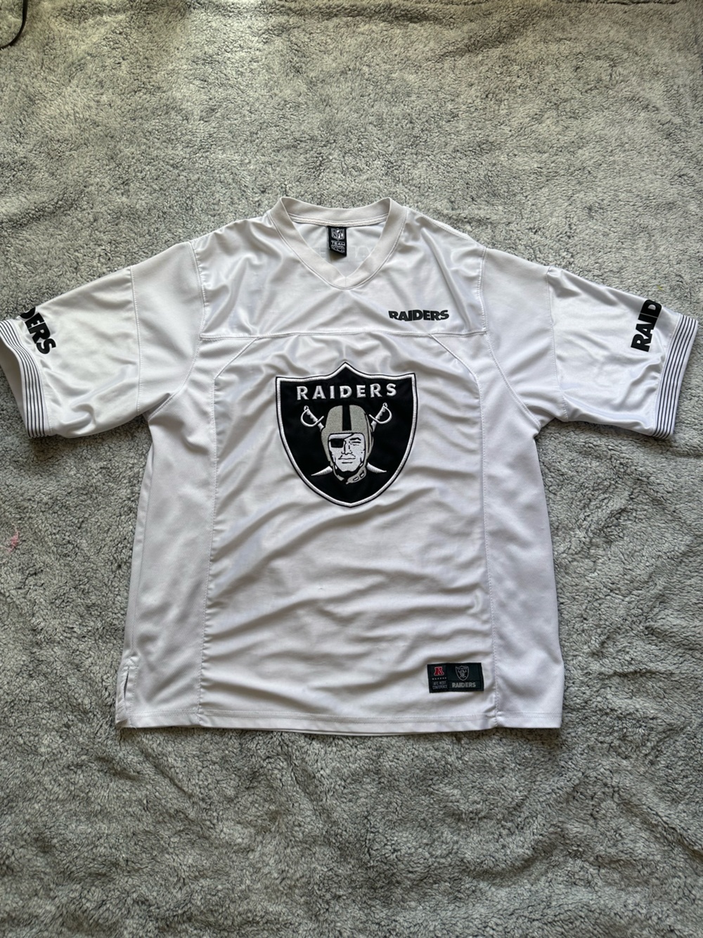 NFL Las Vegas Raiders Jersey / V-Neck Mesh Training Shirt White